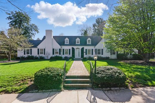 Duplex for sale in Lexington