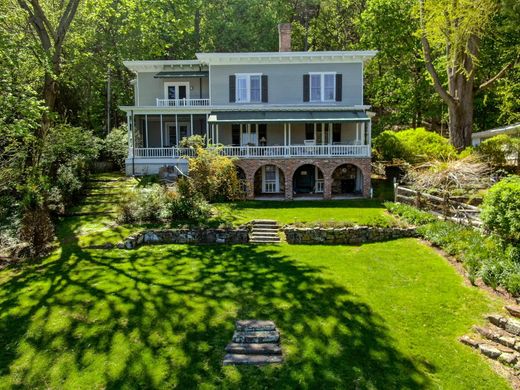 Detached House in Palisades, Rockland County