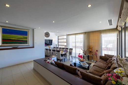 独立式房屋  Larnaca, Eparchía Lárnakas