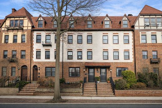 Hôtel particulier à Forest Hills, Comté de Queens