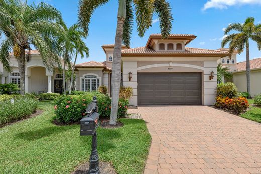 Detached House in Naples, Collier County