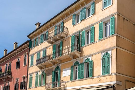 Appartamento a Verona, Veneto
