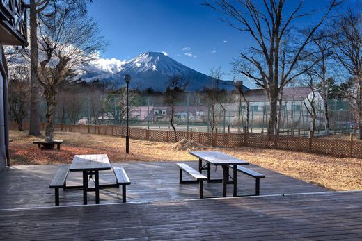 Detached House in Yamanakako, Minamitsuru-gun