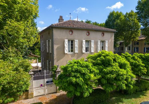 Einfamilienhaus in Saint-Antonin-Noble-Val, Tarn-et-Garonne