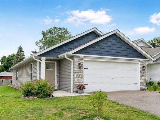 Einfamilienhaus in Inver Grove Heights, Dakota County