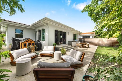 ‏בתי יוקרה ב  Surfside, Miami-Dade County