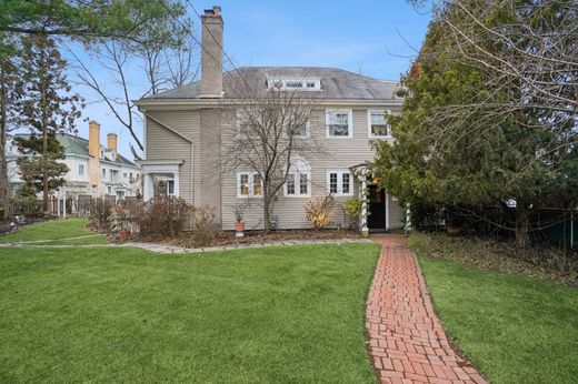 Luxury home in Plainfield, Union County