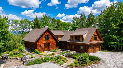 Luxury home in Sunapee, Sullivan County
