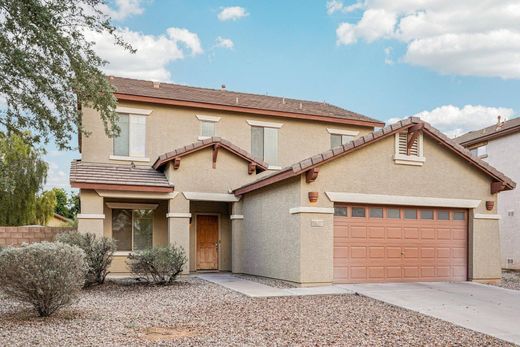 Luxury home in Avondale, Maricopa County