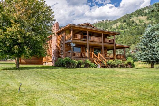 Luxury home in Star Valley Ranch, Lincoln County