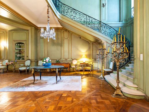 Apartment in Etterbeek, Brussels Capital Region