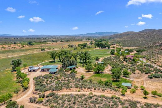 Detached House in Skull Valley, Yavapai County