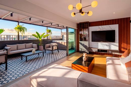 Duplex a Miraflores, Lima