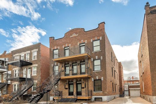 Luxury home in Villeray, City of Montréal