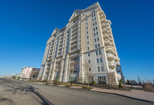 Apartment / Etagenwohnung in Wildwood Crest, Cape May County