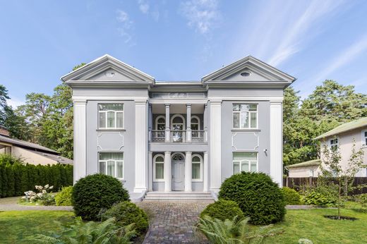Vrijstaand huis in Jūrmala