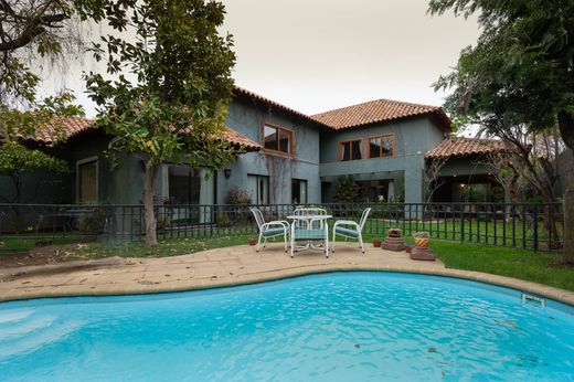 Detached House in Lo Barnechea, Provincia de Santiago de Chile