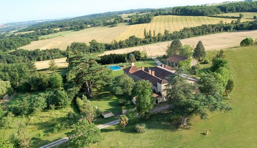 Detached House in Vic-Fezensac, Gers