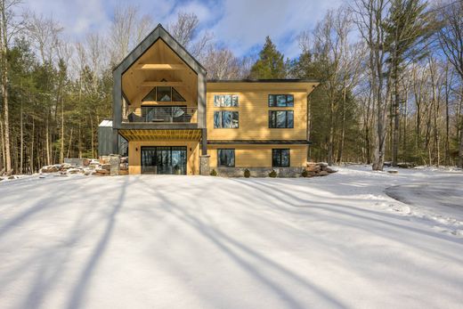Detached House in Windham, Greene County