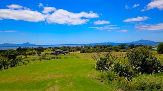 토지 / Waipu, Whangarei