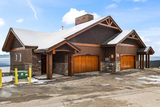 Dom miejski w Big White Ski, British Columbia