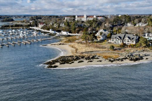 Apartment in New Castle, Rockingham County