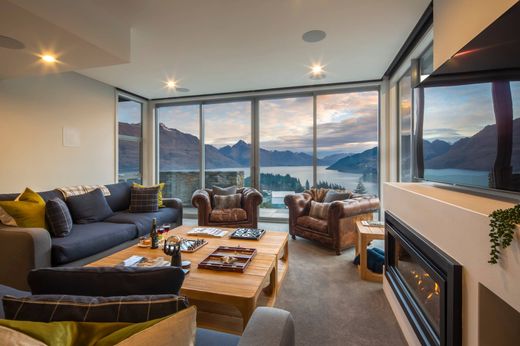 Luxury home in Queenstown, Queenstown-Lakes District