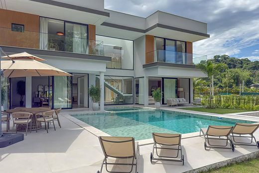 Detached House in Angra dos Reis, Rio de Janeiro