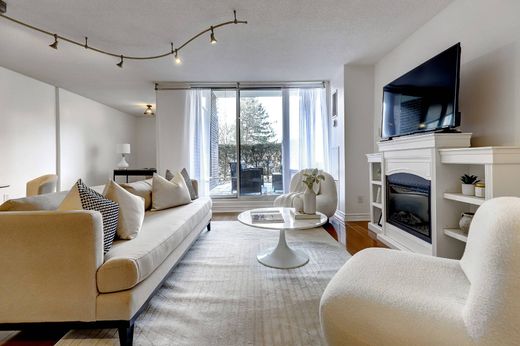 Apartment in Mississauga, Ontario