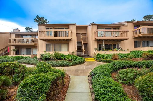 Apartment in Monterey, Monterey County