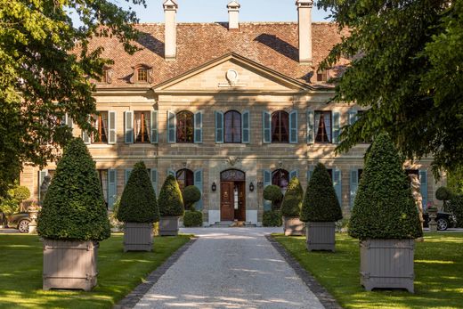 Detached House in Geneva, Canton of Geneva