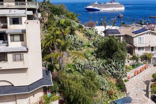 Grond in Avalon, Los Angeles County