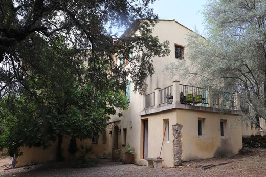 Semidetached House in Salernes, Var