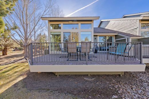 Таунхаус, Редмонд, Deschutes County