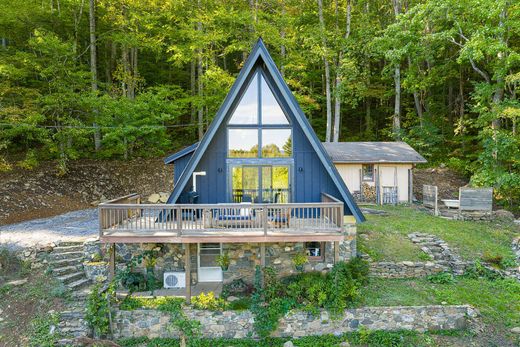 Dom jednorodzinny w Burnsville, Yancey County