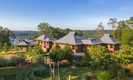 Luxury home in East Haddam, Middlesex County