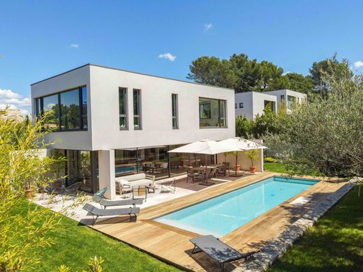 Casa Unifamiliare a Aix-en-Provence, Bocche del Rodano