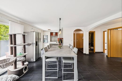Apartamento - Fully, Martigny District