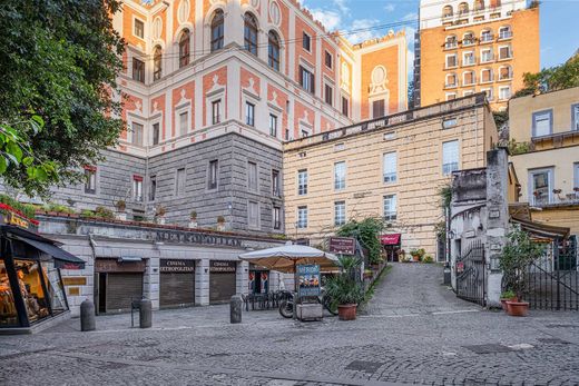 Μονοκατοικία σε Νάπολη, Napoli