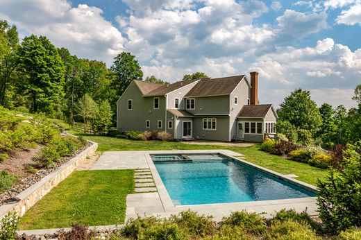 Detached House in Roxbury, Litchfield County