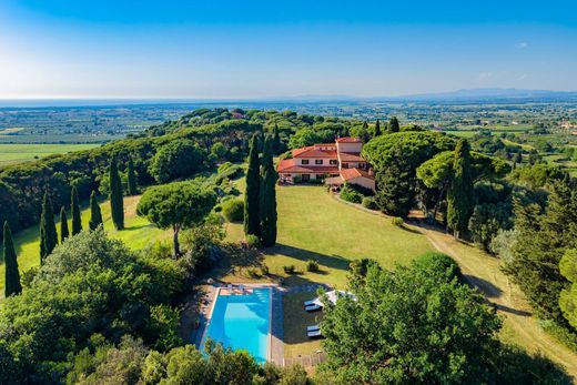 Villa a Castagneto Carducci, Livorno