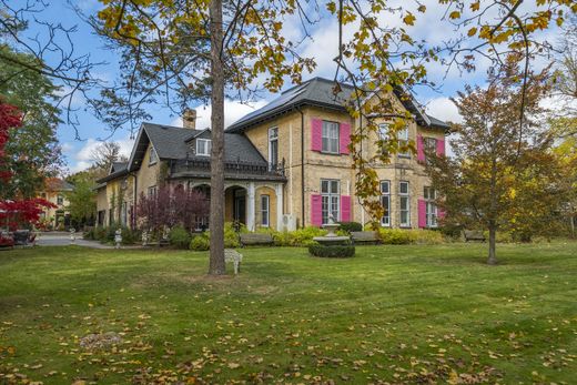 Detached House in Brant, Ontario