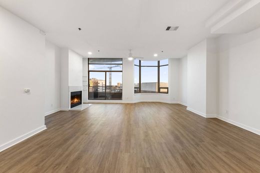 Apartment in Dallas, Dallas County