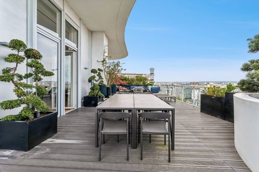 Apartment / Etagenwohnung in Monceau, Courcelles, Ternes, Paris