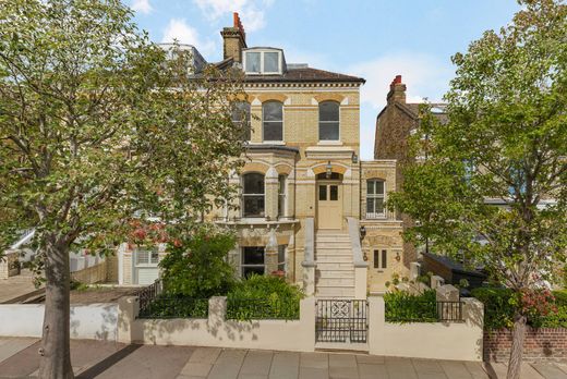 Chalet Pareado en Londres, Greater London