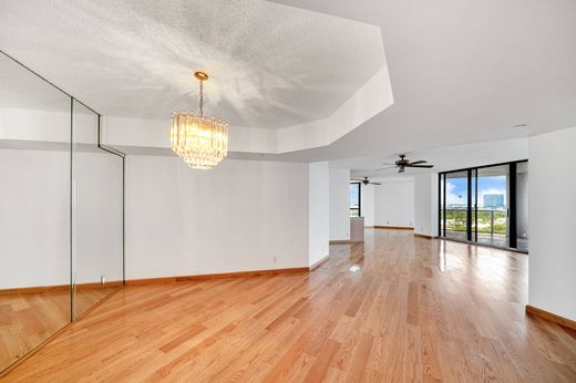 Piso / Apartamento en Aventura, Miami-Dade County