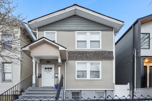 Detached House in Jersey City, Hudson County