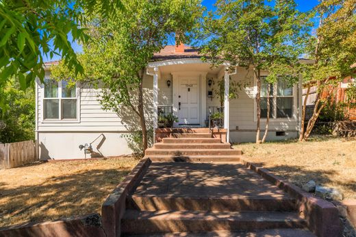 Einfamilienhaus in Redding, Shasta County