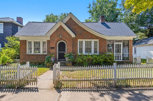 Einfamilienhaus in Greenville, Greenville County