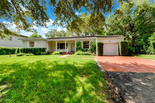 Detached House in Coral Gables, Miami-Dade